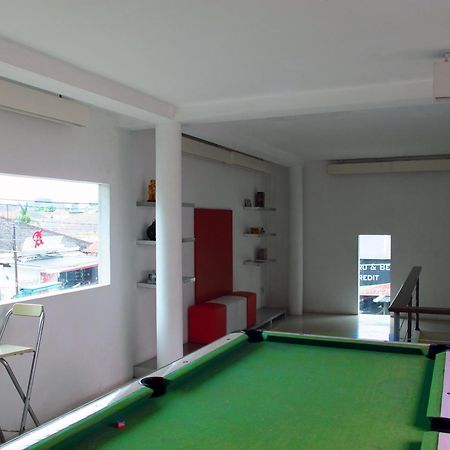 FLAT06. Minimalist Residence Jakarta Exterior foto