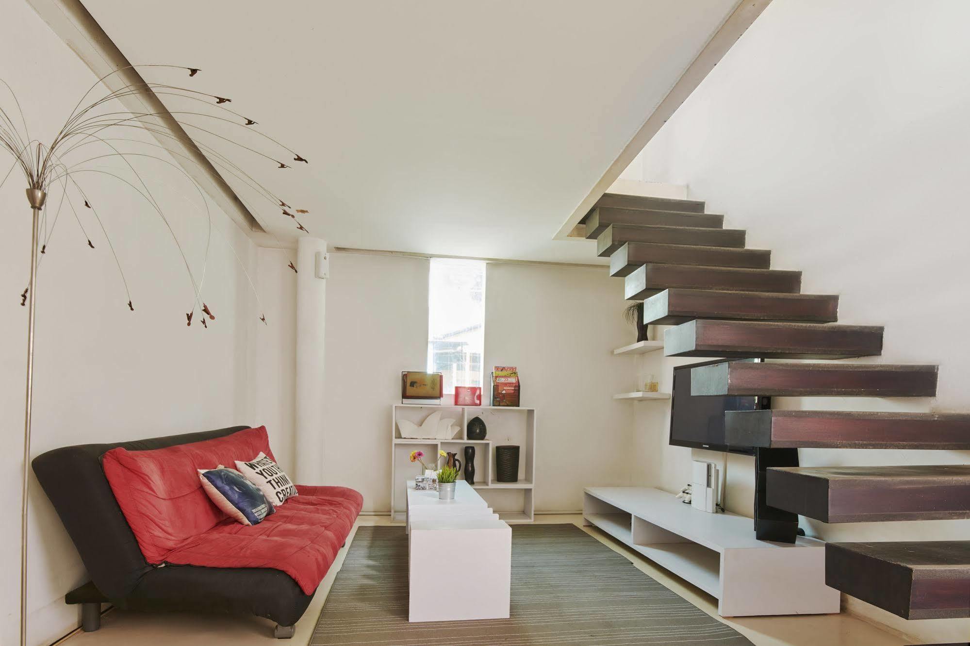 FLAT06. Minimalist Residence Jakarta Exterior foto